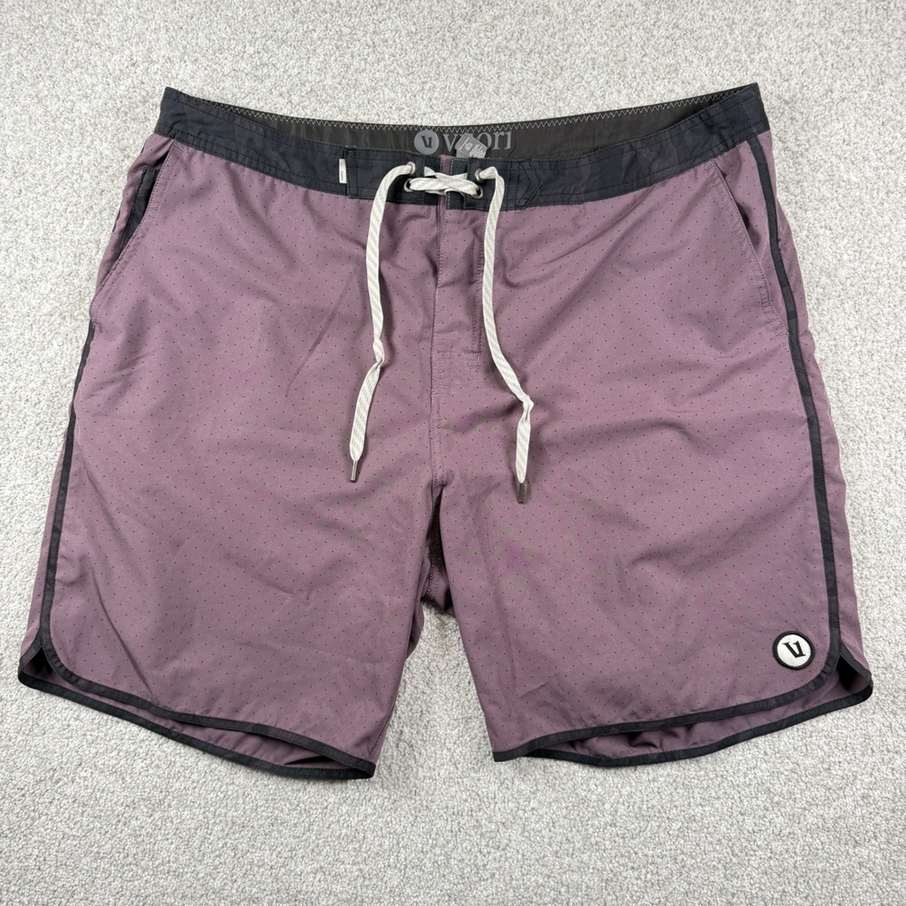 Vuori Board Shorts Mens 38 Purple Camo Trim Micro Perforated Cruise V314